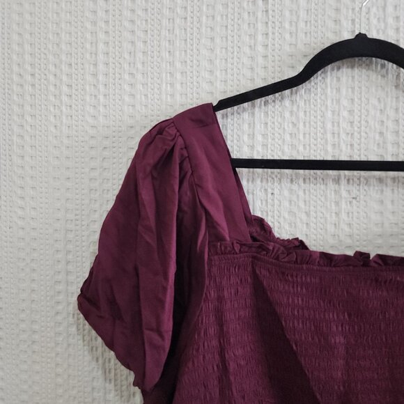 Torrid Stretch Challis Smocked Puff Sleeve Crop Top Burgundy Plus Size 5X NEW - Picture 7 of 13
